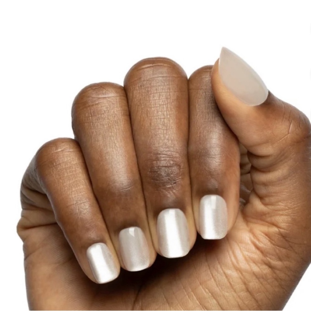 Olive &‎ June Maximalist Instant Mani Press-On Nails - Marshmallow Velvet